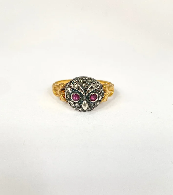 Vintage, 15ct Gold and Silver, Rose Cut Diamond and Ruby eyed Owl Ring