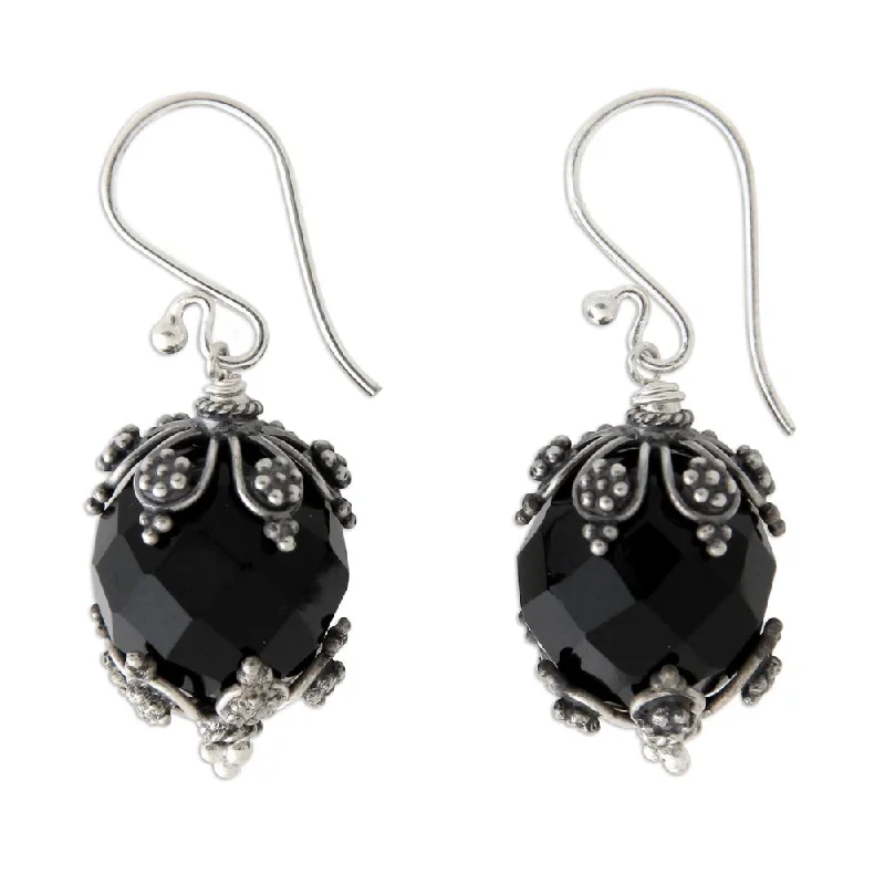 Handmade Sterling Silver 'Bali Moon' Onyx Earrings (Indonesia) - 1.5L*0.5W