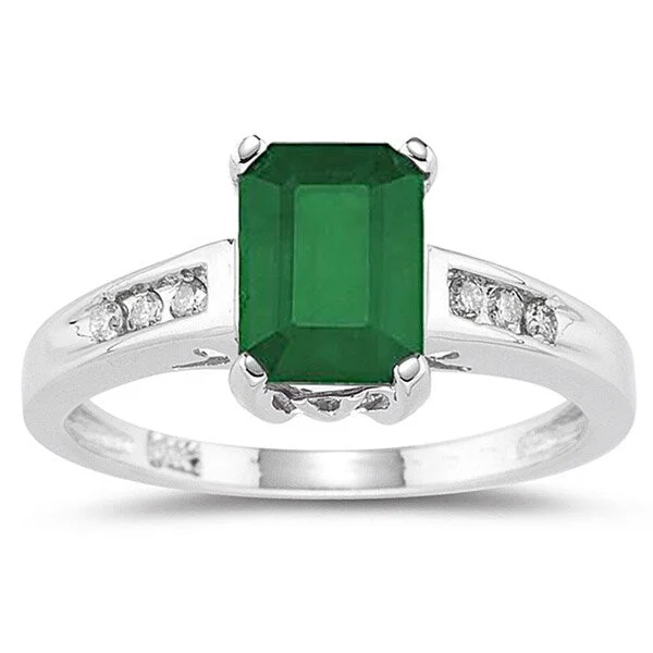 Marquee Jewels 14k White Gold Emerald and 1/10ct TDW Diamond Ring (I-J, I1-I2)